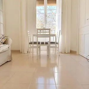 https://apartamento-suite-san-roque-street-lecha-marzo.es-andalucia.com